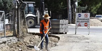 Osmangazi’de güvenli ulaşım için yollar yenileniyor