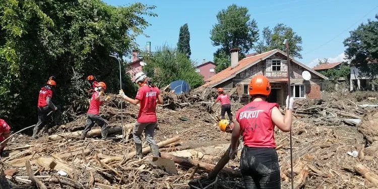 BAKUT sel bölgesinde çalışmalarını sürdürüyor