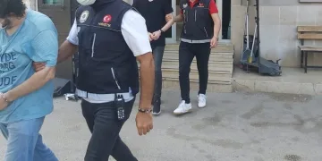 Bursa’da uyuşturucu satıcılarına baskın