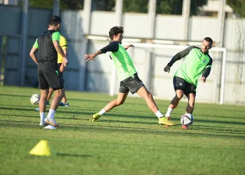 Bursaspor’da Erzurumspor maçı hazırlıkları devam etti