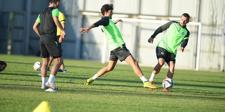 Bursaspor’da Erzurumspor maçı hazırlıkları devam etti