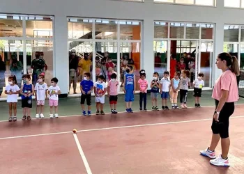 Osmangazi’de tenisin genç yetenekleri seçildi