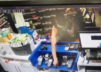 Bursa’da benzin istasyonunda saniye saniye hırsızlık