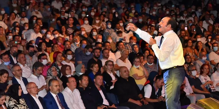 Mustafa Keser Bursalı müzikseverlerle buluştu