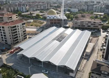 Millet Mahallesi Kapalı Pazar Alanı gün sayıyor