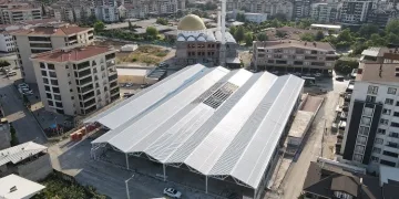 Millet Mahallesi Kapalı Pazar Alanı gün sayıyor
