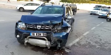 Bursa’da cip ile halk otobüsü çarpıştı