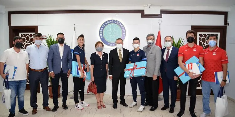 Olimpiyat yıldızlarına Uludağ Üniversitesi’nden ödül