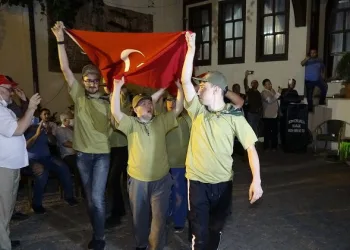 Bursa’da engelli gençler için asker eğlencesi