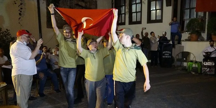 Bursa’da engelli gençler için asker eğlencesi