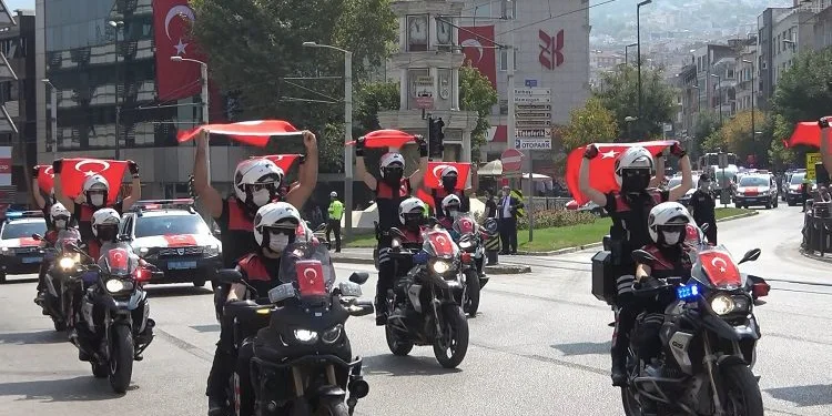 Bursa’da 30 Ağustos Zafer Bayramı coşkuyla kutlandı