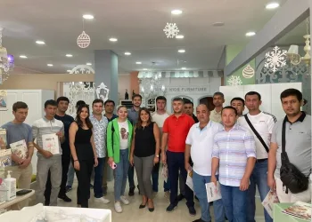 Özbek heyetten Bursa Mobilyası’na tam puan