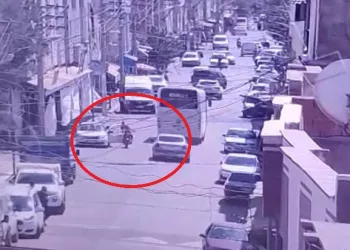 Aracın altında ezilerek feci şekilde can verdi