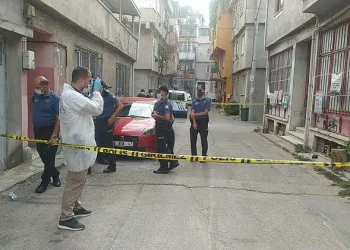 Bursa’da karısını bıçaklayarak ağır yaraladı