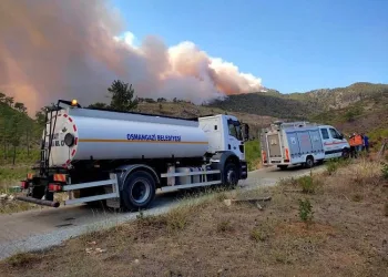 Osmangazi Belediyesi ekipleri yangın bölgesinde