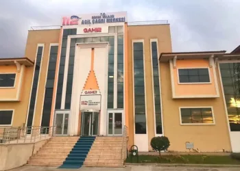Aci̇l Çağrı Merkezi̇ne Gelen Çağrıların Yarısı Asılsız Çıkıyor