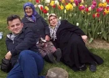 Aynı aileden aşı olmayan üç kişi, üç günde  virüse yenildi