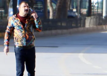 Ailesini ev kirli olduğu için katletmiş