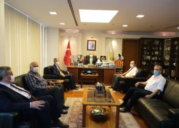Edi̇rne Vergi̇ Dai̇resi̇ Başkanı Aslan, Etso Başkanı Zıpkınkurt İle Bi̇r Araya Geldi̇