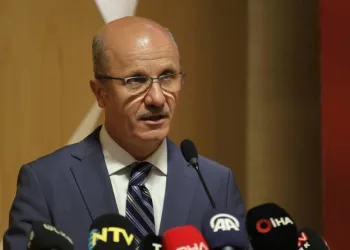 Üniversitelerde yüz yüze eğitim başlayacak