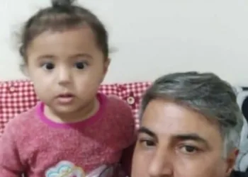 Maganda Kurşunu Küçük Kızı Uyurken Yakaladı