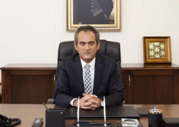 Yeni Bakan’dan yüz yüze eğitim açıklaması