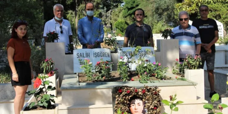 Nevvar İşgören Kabri̇ Başında Anıldı