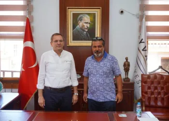 Onursal Başkan Usludan Beledi̇ye Başkanı Ergi̇ne Nazi̇k Teşekkür