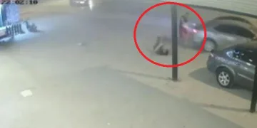 Bursa’da savrulan araç yaya ve araçlara çarptı