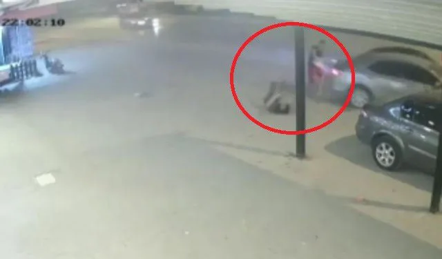 Bursa’da savrulan araç yaya ve araçlara çarptı