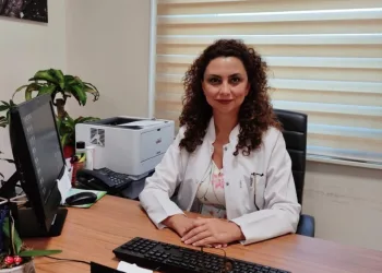 Üni̇versi̇te Hastanesi̇ Kanserle Mücadelede Bölgeye Hi̇zmet Veri̇yor