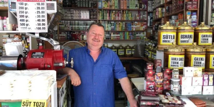 Yaz Aylarının Trendi̇ Di̇bek Ve Osmanlı Kahveleri̇
