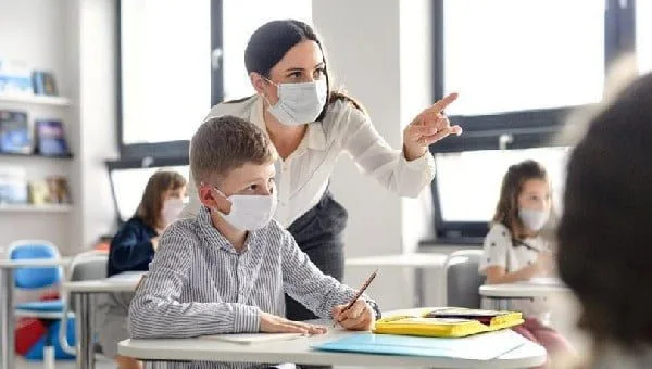 Uzmanlar peş peşe önderdi: Mutlaka aşı olmalılar