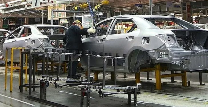 Dünya otomotiv devi üretimi durduruyor