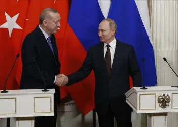 Erdoğan-Putin görüşmesi başladı