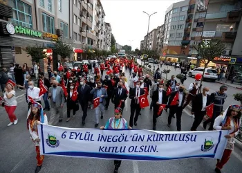 Bursa İnegöl’de kurtuluş coşkusu tüm şehri sardı