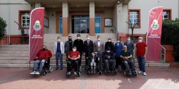 Bursa İnegöl’de mavi kapaklar 5 kişiye umut oldu
