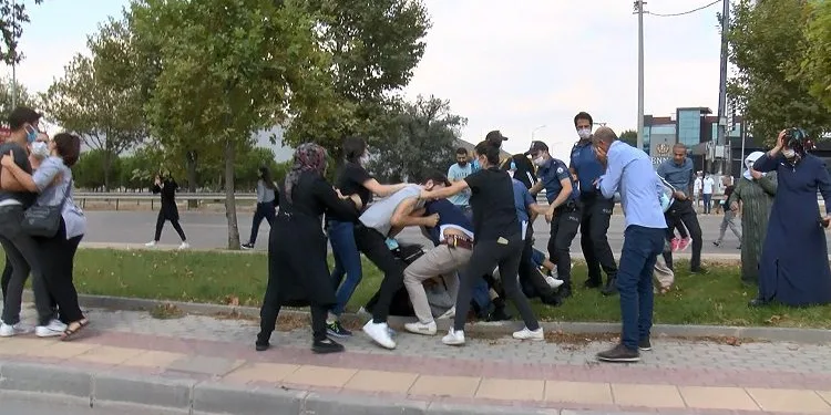 Bursa’da keşif sırasında kadın sürücüye saldırdılar