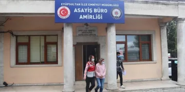 Eyüpsultan’da eşini bıçaklayan kadın: Amacım öldürmek değildi