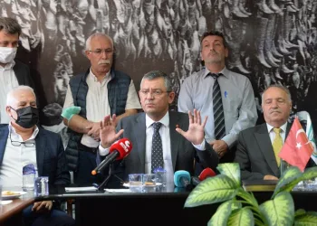 CHP’li Özgür Özel Bursa’da