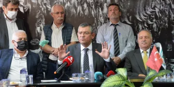CHP’li Özgür Özel Bursa’da