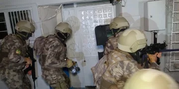Bursa’da 850 polisin katıldığı operasyonda 62 tutuklama