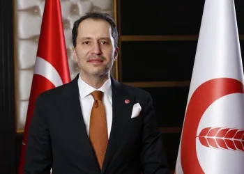 Fatih Erbakan’dan yeni açıklama: Türk aşısı olsa bile…