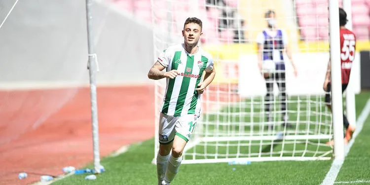 Bursaspor, Çağatay Yılmaz’ı kiralık gönderdi