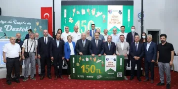Bursa’da 20 bin aileye kırtasiye çeki desteği