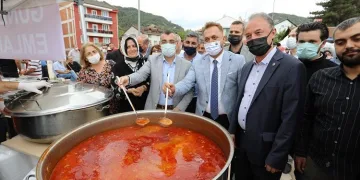 Testide pişen Cerrah fasulyesi festivalle tanıtıldı