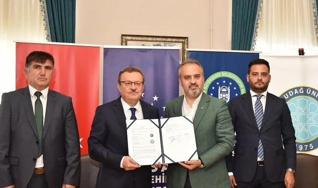 İmzalar atıldı… Büyükşehir tesisleri sporcu üniversitelilere ücretsiz