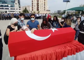 Bursa Emniyet Müdürlüğü’nde hüzünlü veda