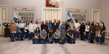 Gençlerin üniversite hayali BUSMEK’le gerçek oldu