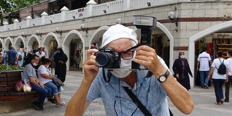 Bursa’da onu bilmeyen yoktur! 57 yıldır bu işi yapıyor
